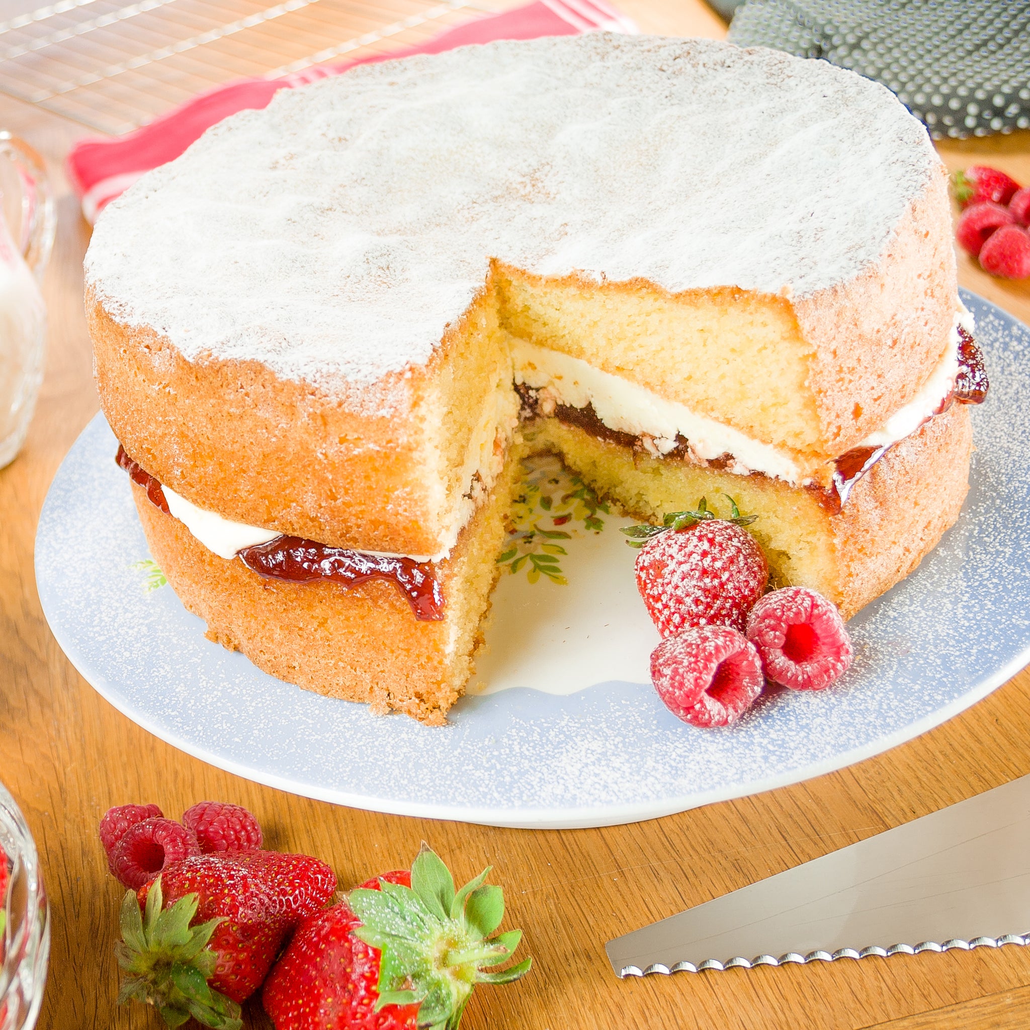 Victoria Sponge Cake Recipe